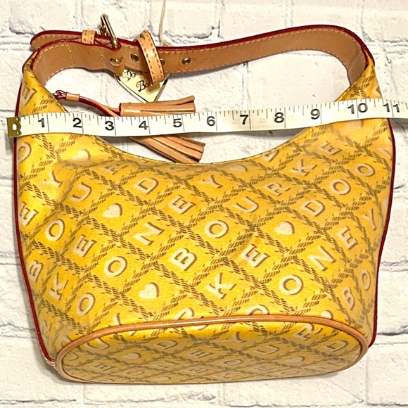 NWT Yellow Dooney & Bourke Purse - Hobo Bucket Bag - Picture 3 of 8